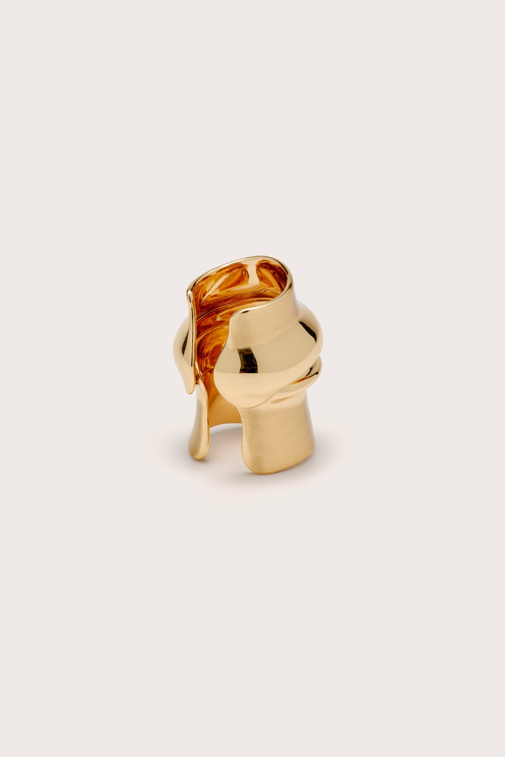 052125_CULTGAIA_BAMBU_RING_BRASS_Angle-scaled
