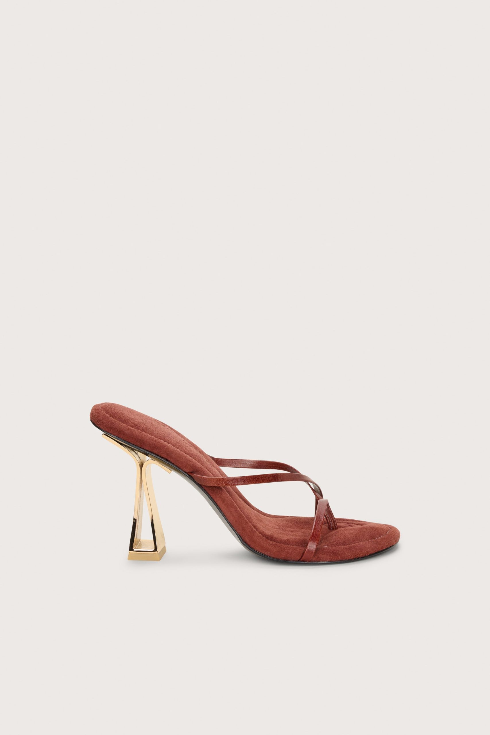 SORIAH SANDAL