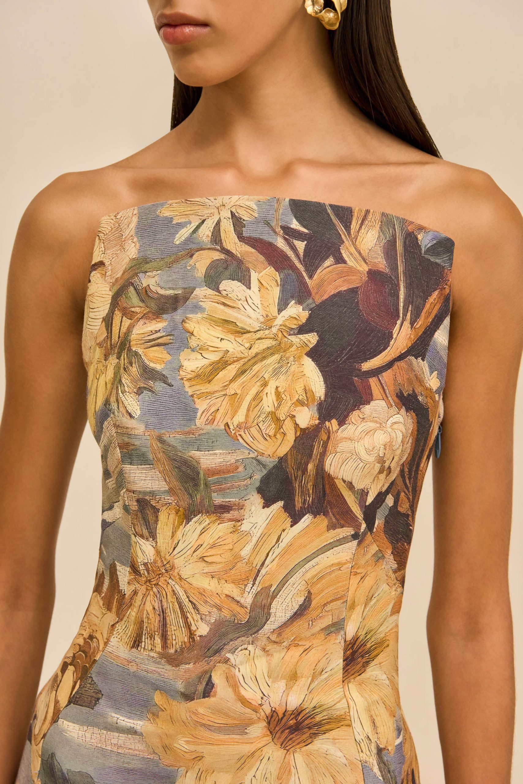 260121_DR_CG_SP_HS26_RESHT_103_WREN_DRESS_WILDDAHLIA_0017_WEBBED-scaled