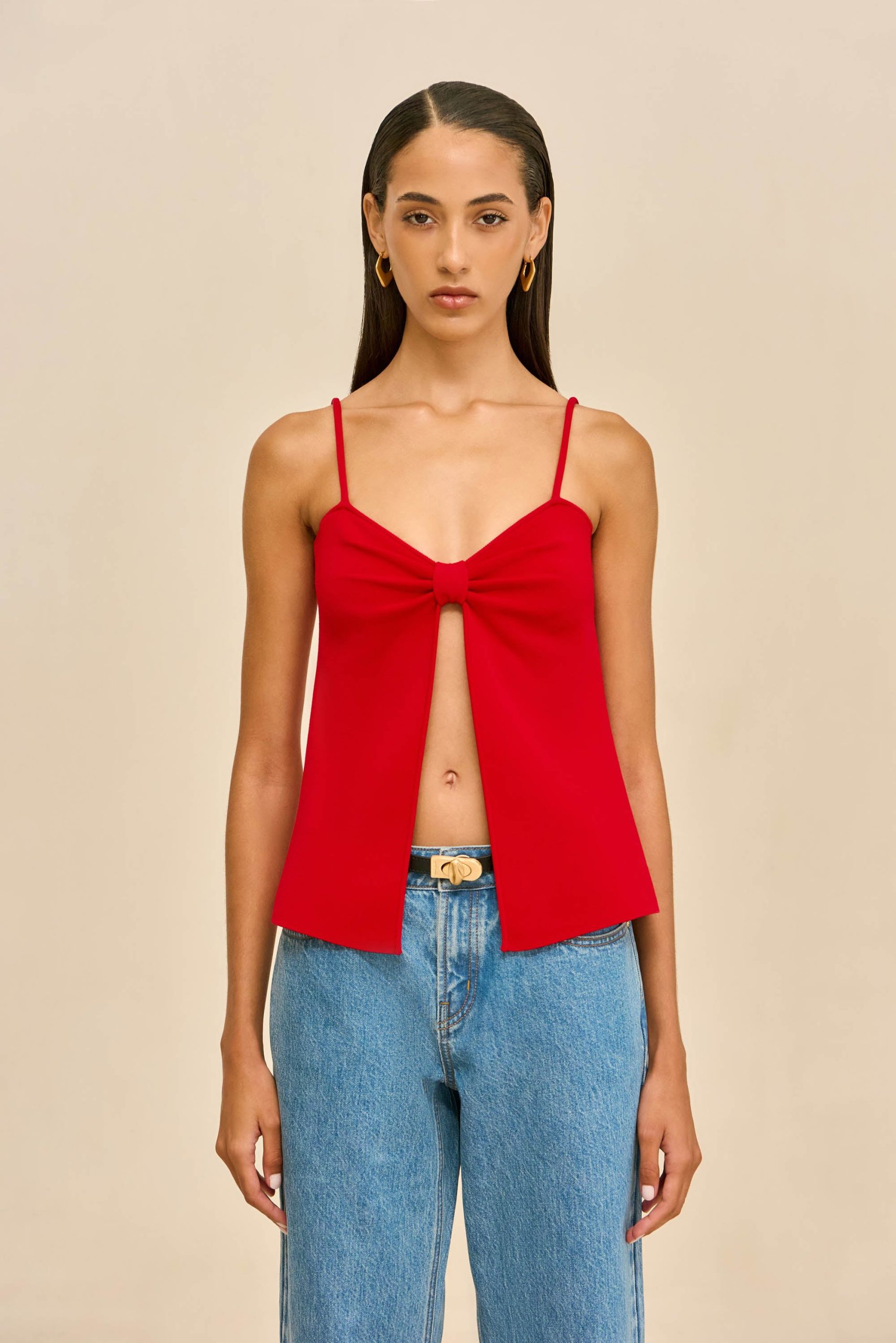 260121_DR_CG_SP_HS26_RESHT_108_LENNON_TOP_RED_ROSELLA_PANT_BLU_0014_WEBBED-scaled