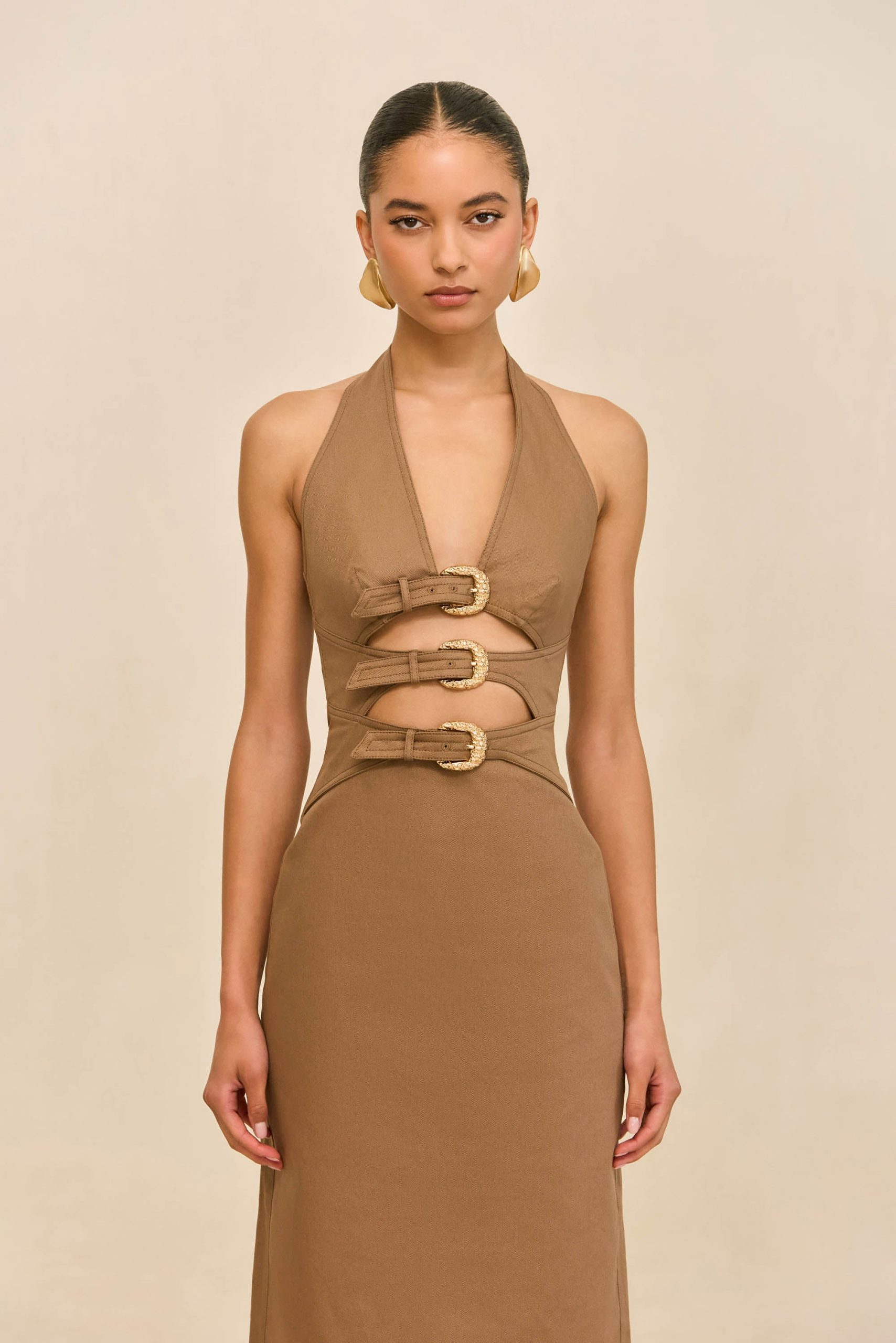 260421_DR_CG_ECOM_RSHTS_31_ESTELLE_DRESS_CAMEL_0009_WEBBED-scaled