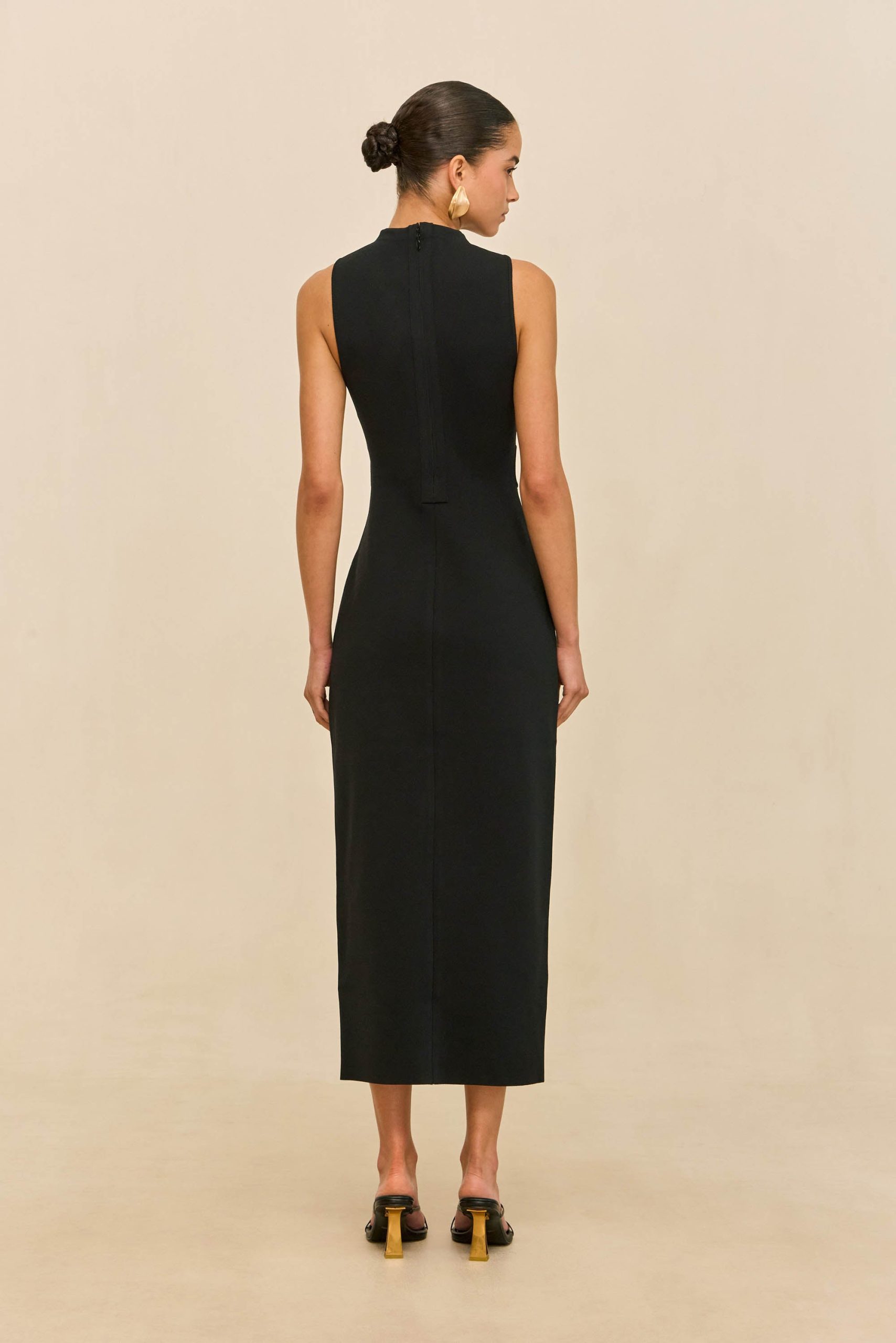 260421_DR_CG_ECOM_RSHTS_50_BAYLEE_KNIT_DRESS_BLK_0025_WEBBED-scaled