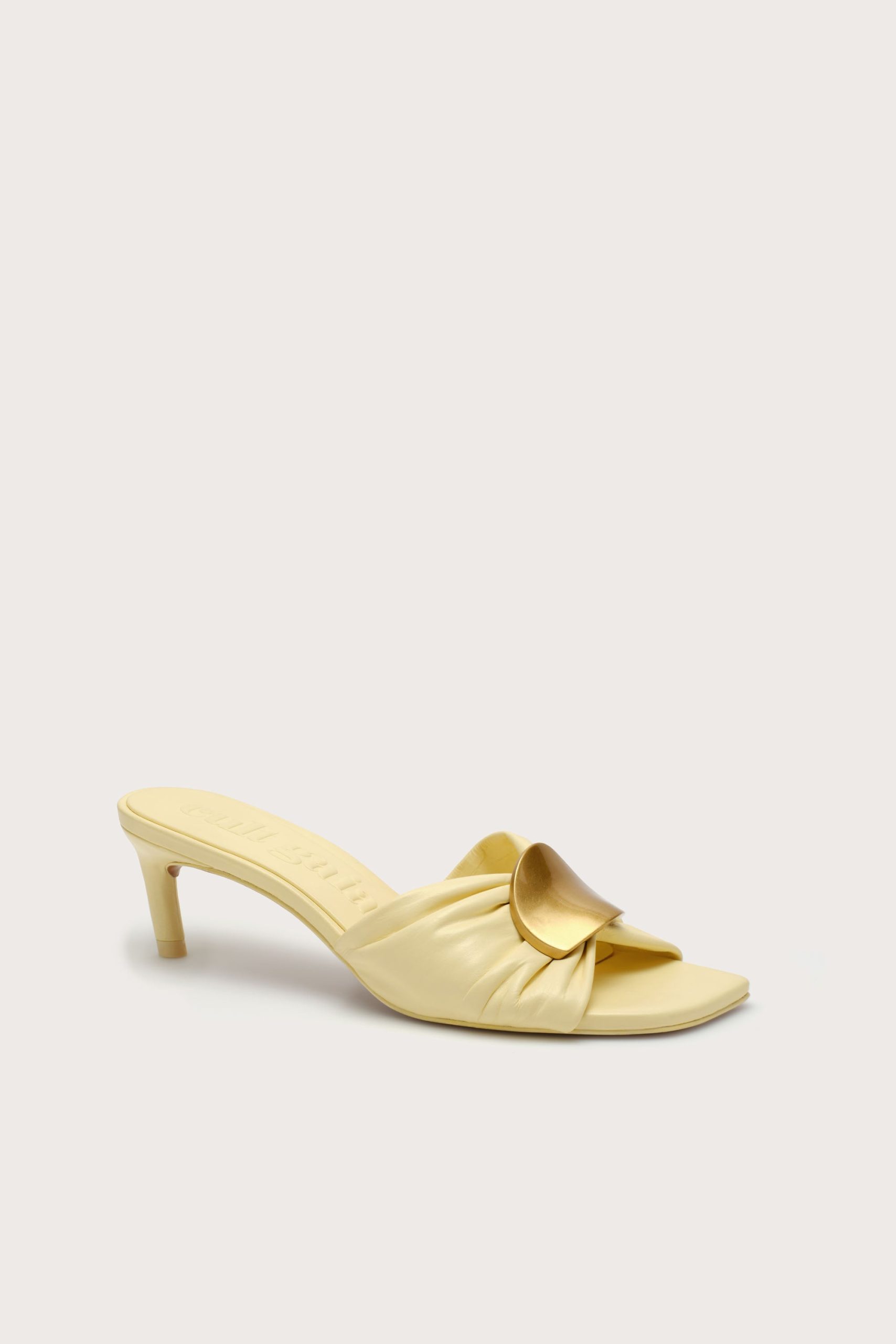 AMINA SANDAL