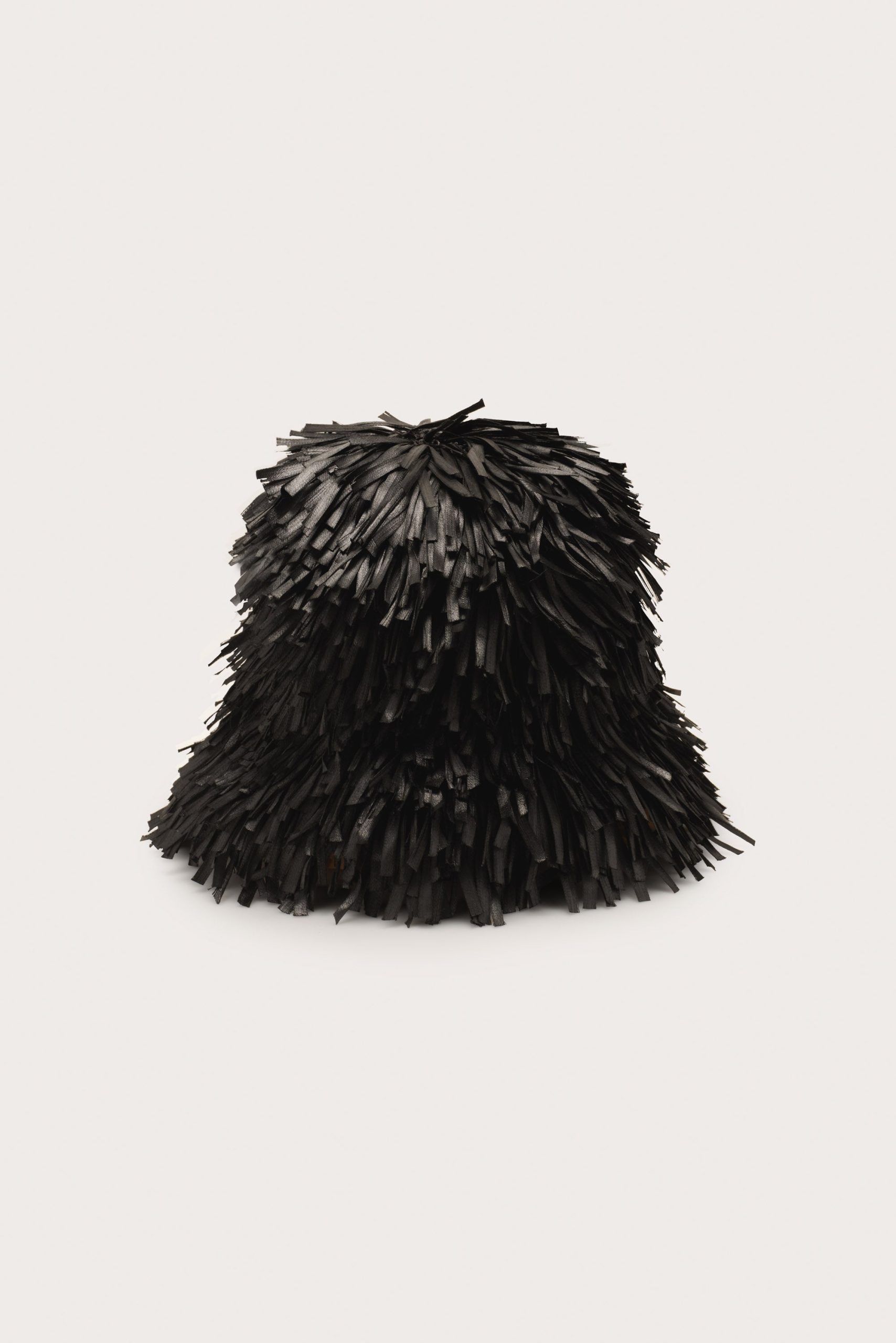 DERRYLHAT_BLK_260420_CultGaia_Product-PF2618973_2deba8de-d528-4727-88c7-80b6922ec4a4-scaled