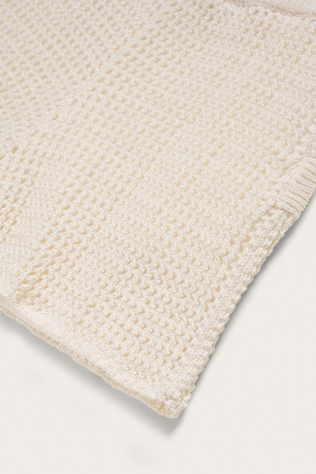 IleanaOffWhiteDetail2