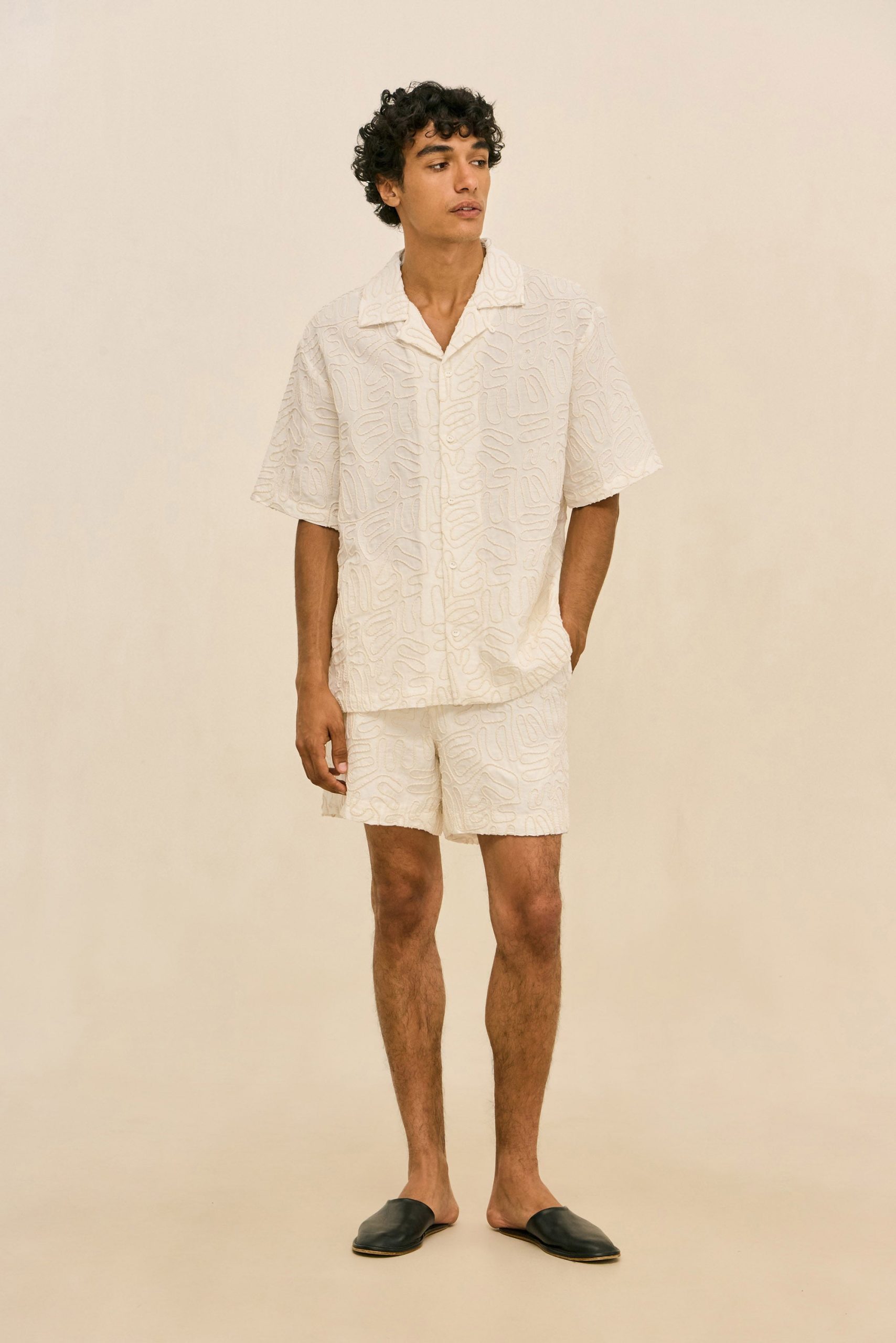 RYANTOP_LUCIOSHORT_260521_DR_CULT_GAIA_MENS_R27_12_RESHOOTS_0519_a588cf1d-3a0e-45ef-ae95-9d134e7350a4-scaled
