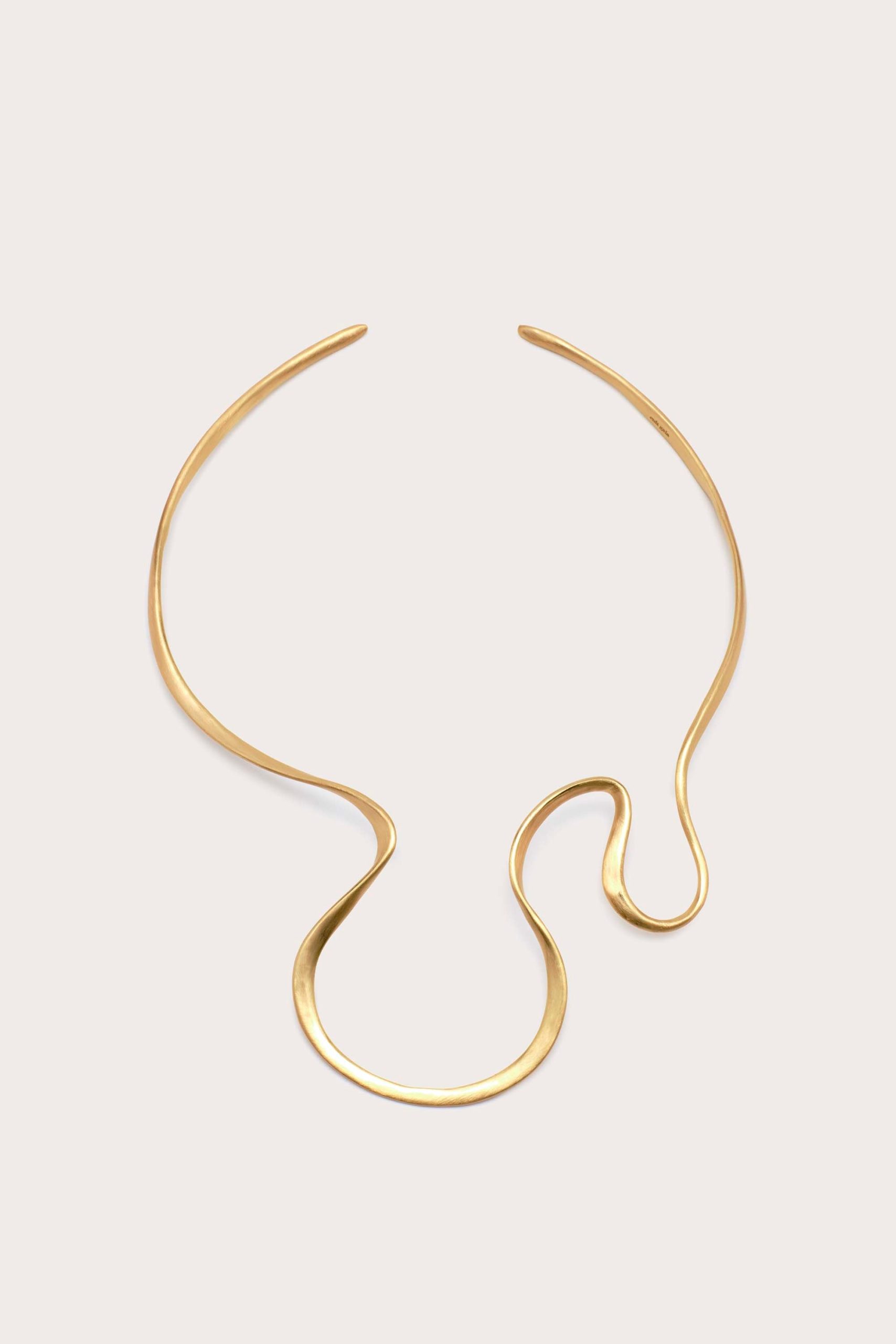 SUNI CHOKER